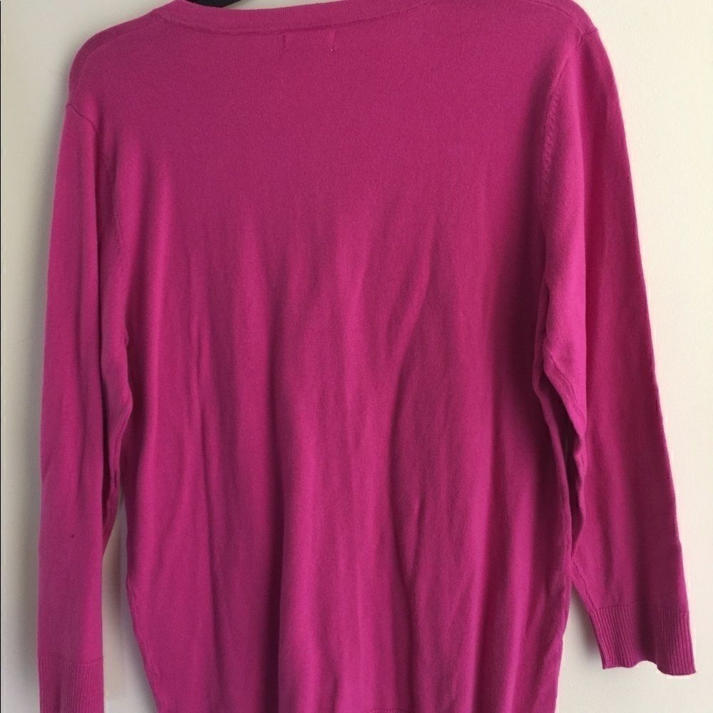 sweater - Picture 3 of 3